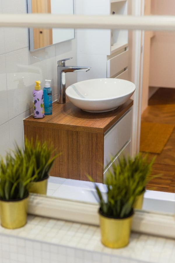 Top Location City Centre Condo In Historic Building With Free Garage Parking Ljubljana Exterior foto